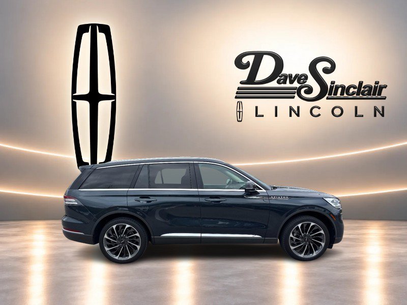 Used 2024 Lincoln Aviator Reserve w/ Equipment Group 201A AWD/4WD image 4