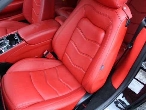 Used 2012 Maserati GranTurismo Sport RWD image 3