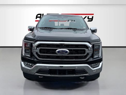 Used 2022 Ford F150 Lariat w/ Equipment Group 502A High AWD/4WD image 2