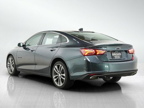 Used 2019 Chevrolet Malibu Premier w/ Sun and Wheel Package FWD image 3