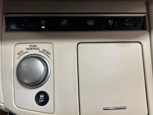 Used 2017 Lexus ES 350 350 w/ Luxury Package image 17