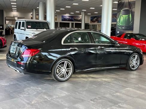 Used 2017 Mercedes-Benz E 300 image 3