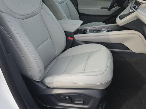 New 2026 Ford Explorer Active w/ Active Comfort Package image 39