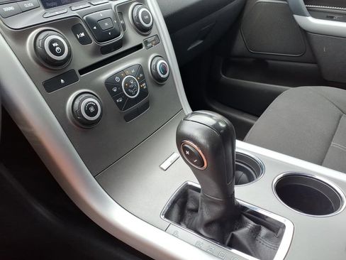 Used 2014 Ford Edge SE w/ Equipment Group 101A FWD image 11