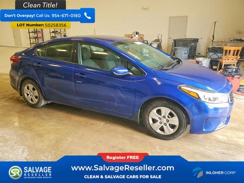 Used 2017 Kia Forte LX FWD image 5