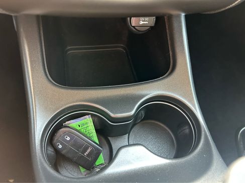 Used 2014 Dodge Journey SXT w/ Flexible Seating Group image 28