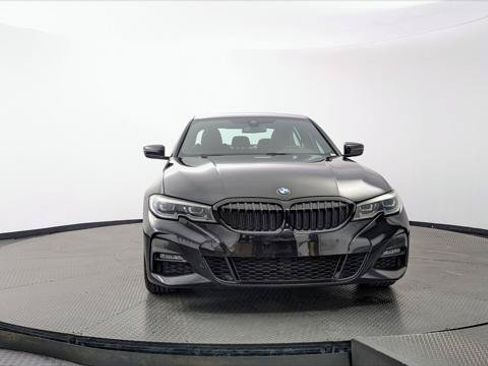 Used 2021 BMW 330i xDrive Sedan w/ M Sport Package AWD/4WD image 12