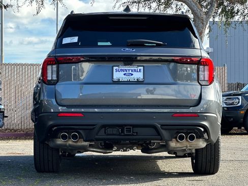 New 2026 Ford Explorer ST w/ Sun And Sound Package image 6