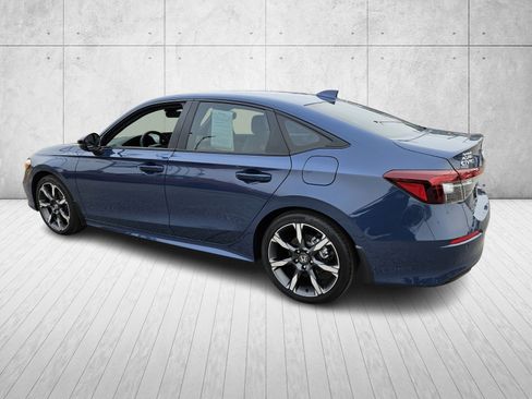 Used 2025 Honda Civic Sport image 5