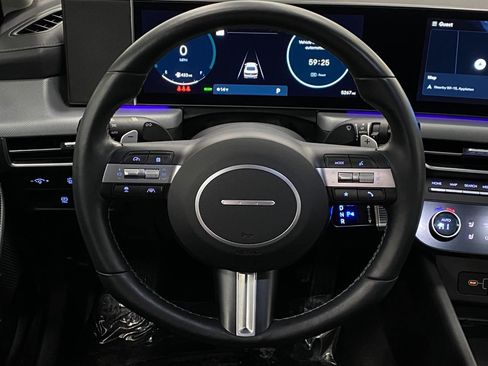 Used 2025 Hyundai Sonata Limited image 15