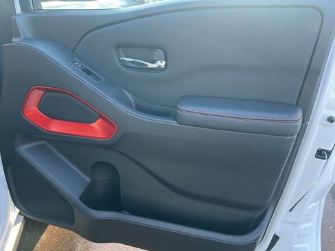 Certified 2024 Nissan Frontier PRO-4X w/ Technology Package image 21