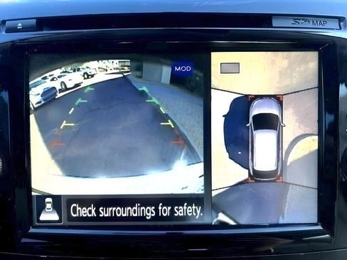 Used 2018 Nissan Murano SL w/ Moonroof Package image 17