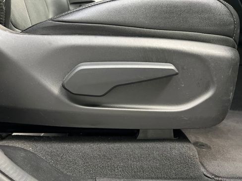 Used 2024 Jeep Grand Cherokee L Laredo image 26