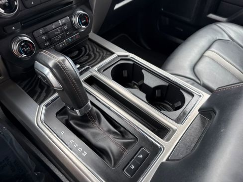 Used 2018 Ford F150 Platinum w/ Equipment Group 701A Luxury image 24