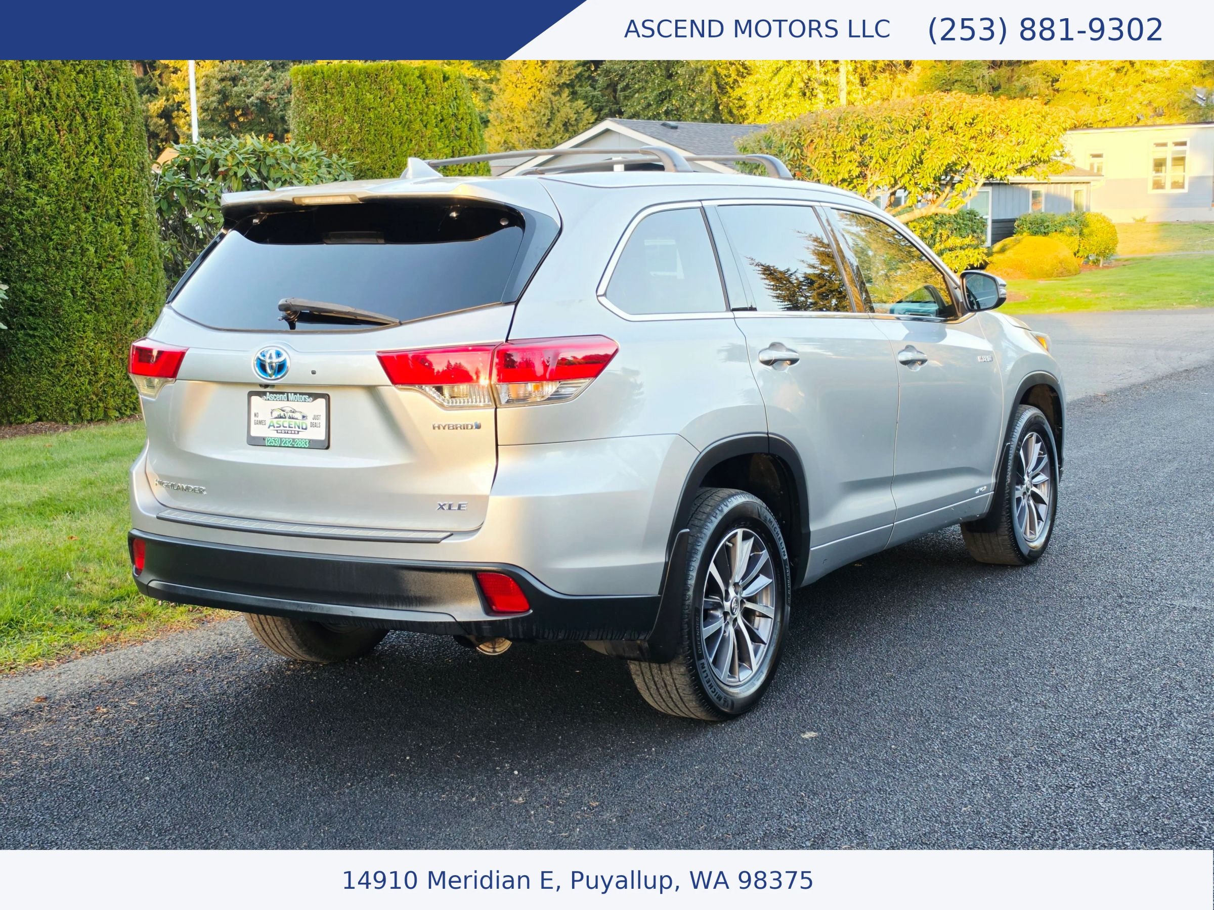Used 2017 Toyota Highlander XLE AWD/4WD image 5