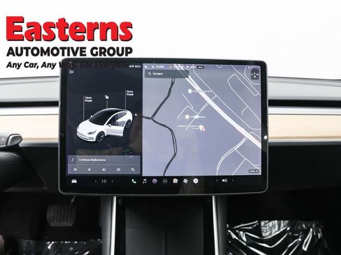 Used 2020 Tesla Model 3 Long Range image 11