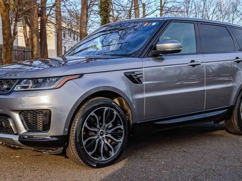 Used 2021 Land Rover Range Rover Sport HSE Silver Edition image 3