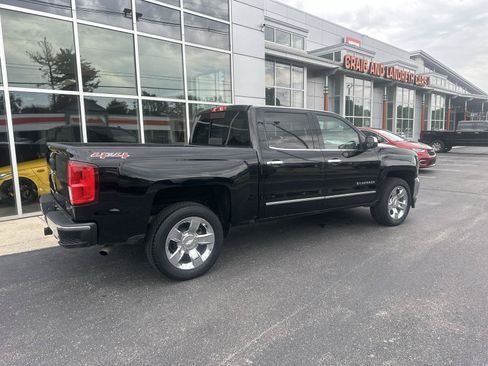 Used 2017 Chevrolet Silverado 1500 LTZ w/ Sport Package AWD/4WD image 3