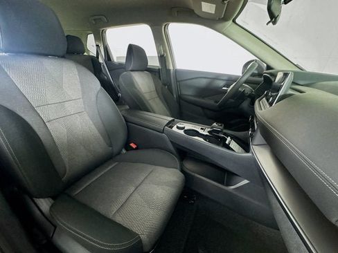 New 2026 Nissan Rogue SV AWD/4WD image 24
