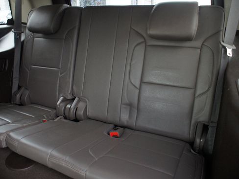 Used 2020 GMC Yukon Denali w/ Denali Ultimate Package image 17