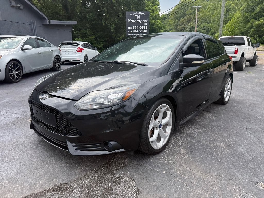 Used 2014 Ford Focus ST w/ Equipment Group 202A FWD image 1