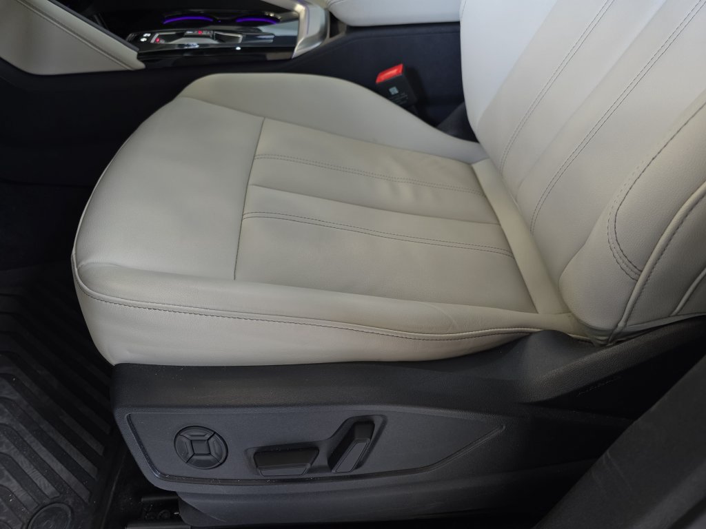 Certified 2025 Audi Q5 Premium Plus AWD/4WD image 31