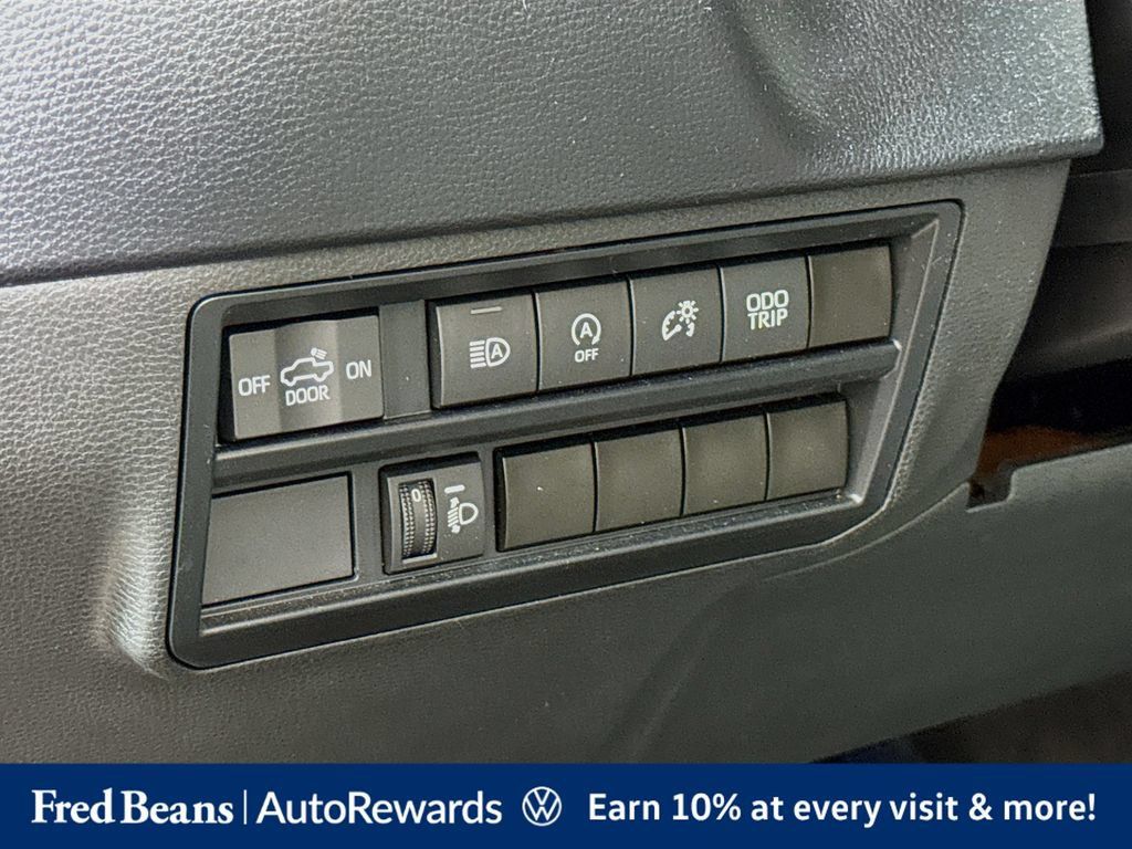 Used 2024 Toyota Tundra SR5 AWD/4WD image 14