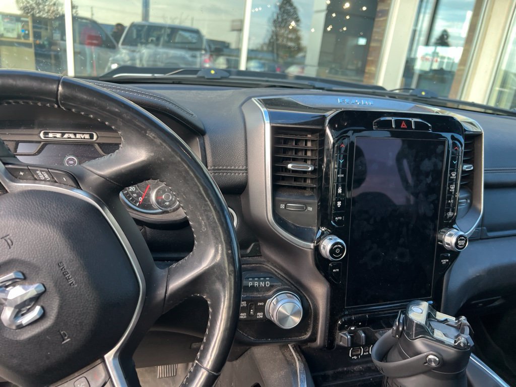 Used 2020 RAM 1500 Laramie w/ Sport Appearance Package AWD/4WD image 13