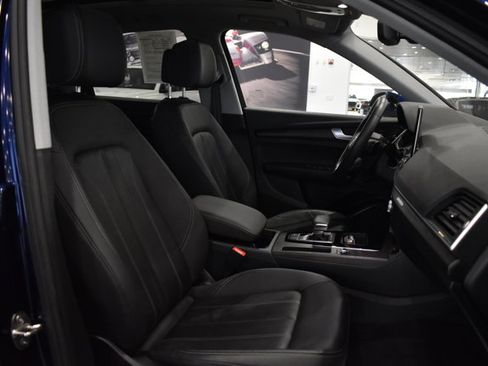 Used 2024 Audi Q5 Premium image 27