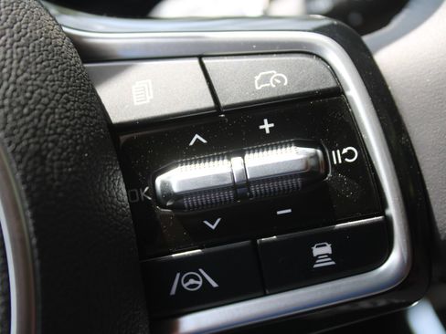 New 2026 Kia Carnival SX Prestige FWD image 39