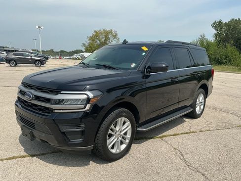 Used 2022 Ford Expedition XLT AWD/4WD image 1