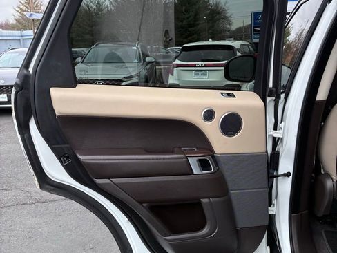 Used 2019 Land Rover Range Rover Sport HSE image 54