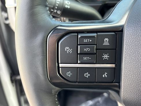 New 2026 Ford F350 Platinum AWD/4WD image 17