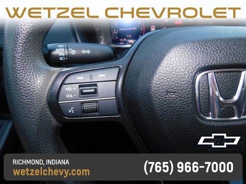 Used 2023 Honda Accord EX image 24