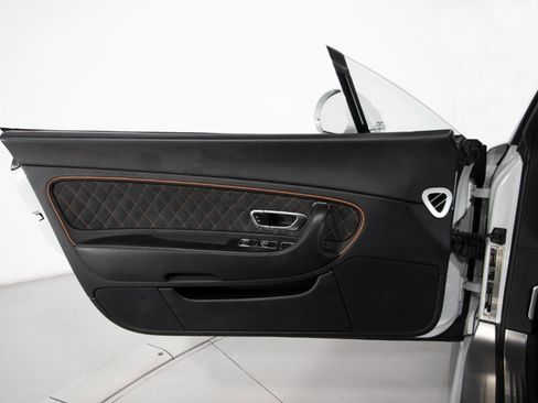Used 2011 Bentley Continental GT Supersports image 33