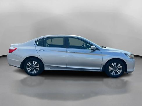 Used 2013 Honda Accord LX image 7