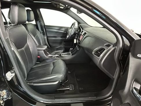 Used 2013 Chrysler 200 Limited w/ Sun/Sound Group FWD image 28