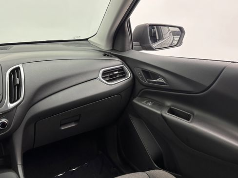 Used 2020 Chevrolet Equinox LT image 30