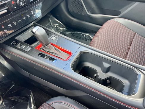 New 2025 Nissan Kicks SR image 20