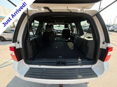 Used 2017 Ford Expedition Limited w/ Equipment Group 301A RWD image 42