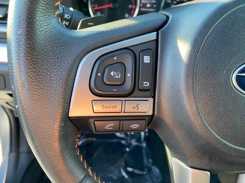 Used 2017 Subaru Crosstrek 2.0i Premium w/ Moonroof Package AWD/4WD image 22