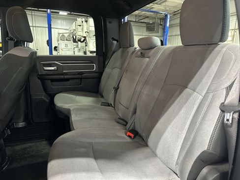 Used 2022 RAM 2500 Big Horn w/ Level A Equipment Group AWD/4WD image 31