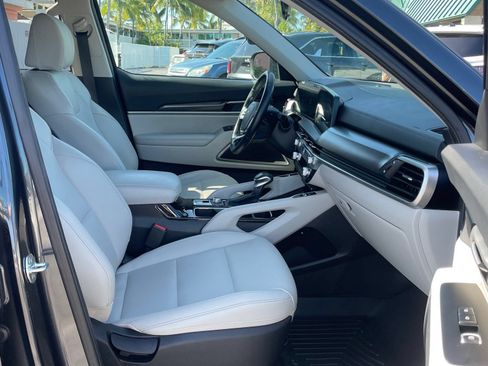 Used 2024 Kia Telluride S w/ S Sunroof Package FWD image 10