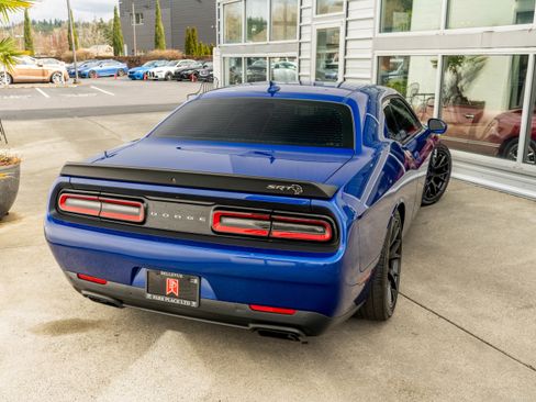 Used 2019 Dodge Challenger SRT Hellcat w/ Laguna Leather Package RWD image 7