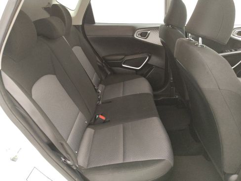 Used 2022 Kia Soul LX w/ Technology Package image 19