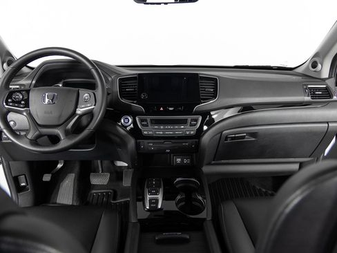 Used 2022 Honda Pilot Touring image 30