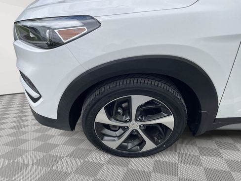Used 2018 Hyundai Tucson Value FWD image 28