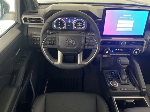 New 2026 Toyota Tacoma Limited AWD/4WD image 31