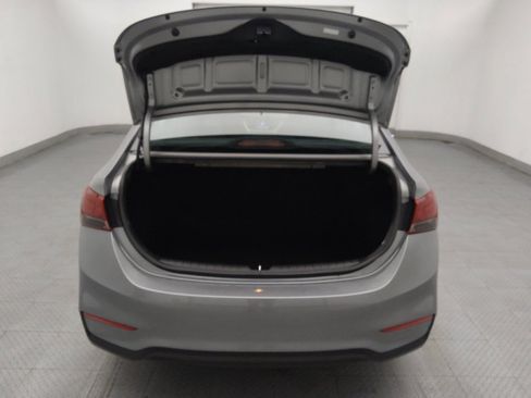Used 2021 Hyundai Accent SE FWD image 29