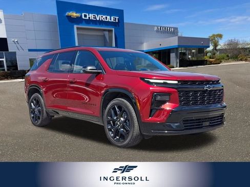 Used 2026 Chevrolet Traverse RS AWD/4WD image 1